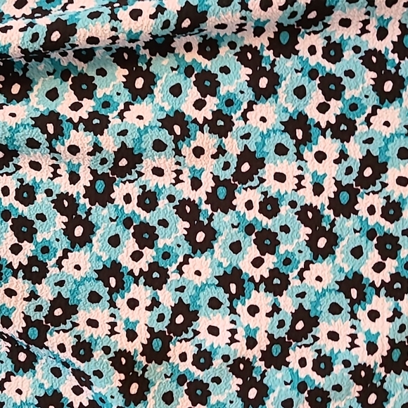 🔥Clearance🔥 Michael Kors Carnation Print Smocked Mini Dress - Picture 2 of 11